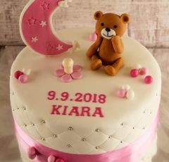 Krstinová torta s mackom