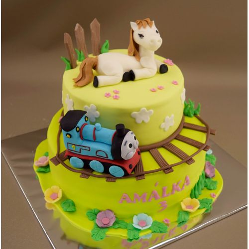 Svadobné torty » Torta Narodeninová torta s vláčikom a koníkom